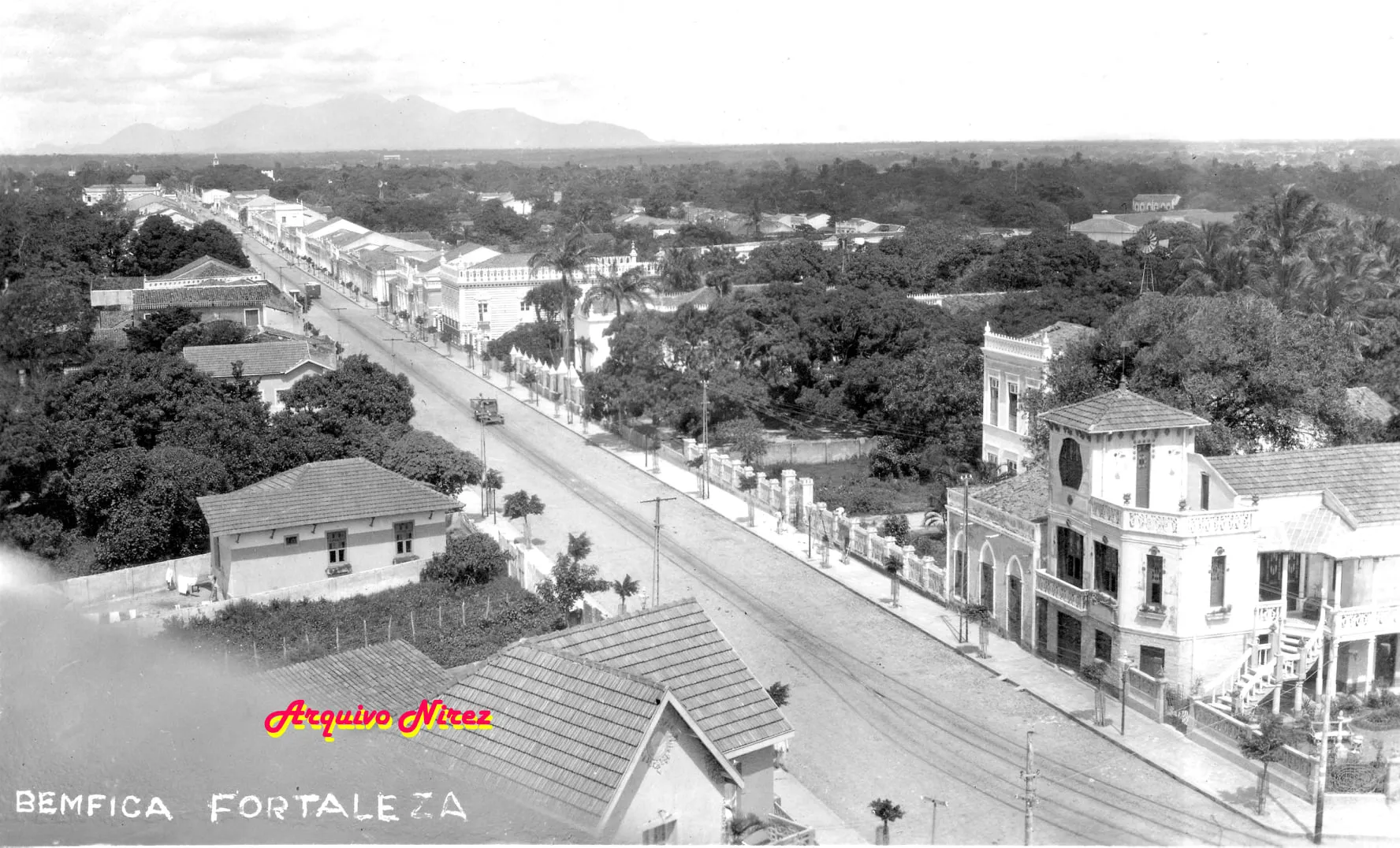 Vista panorâmica de Fortaleza a partir das caixas d'água do Benfica