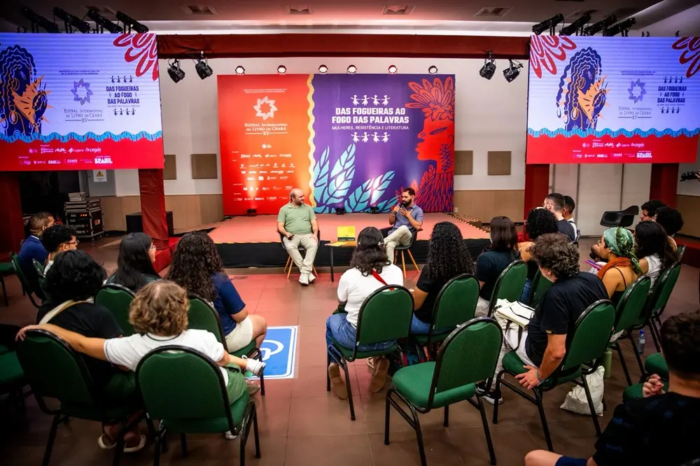 Atividade “Bento Vento Tempo” – Bate Papo com o autor Stênio Gardel, realizada no último sábad (5)