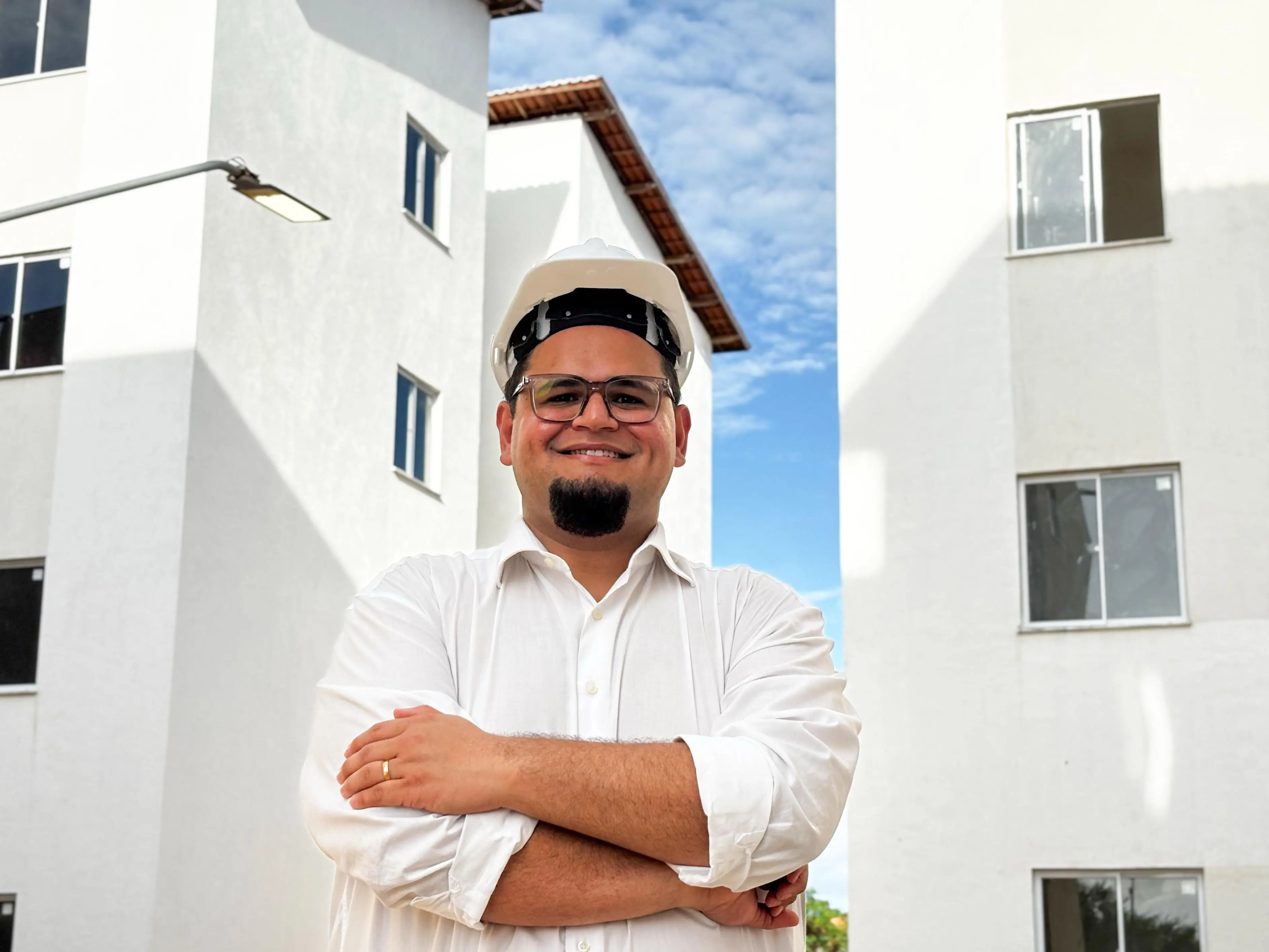 Jonas Dezidoro é secretário da Habitafor