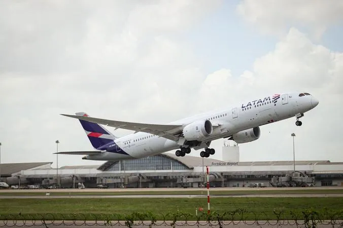 Latam utiliza os Boeings 787 para voos para Miami e Lisboa a partir de Fortaleza