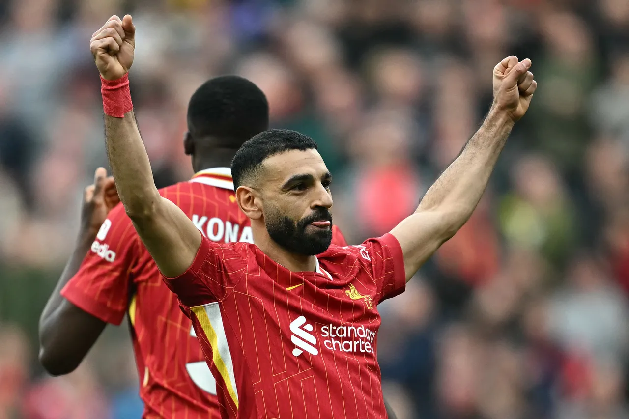 O atacante de 32 anos fez 243 gols em 394 partidas pelos 'Reds' desde que chegou ao clube em 2017