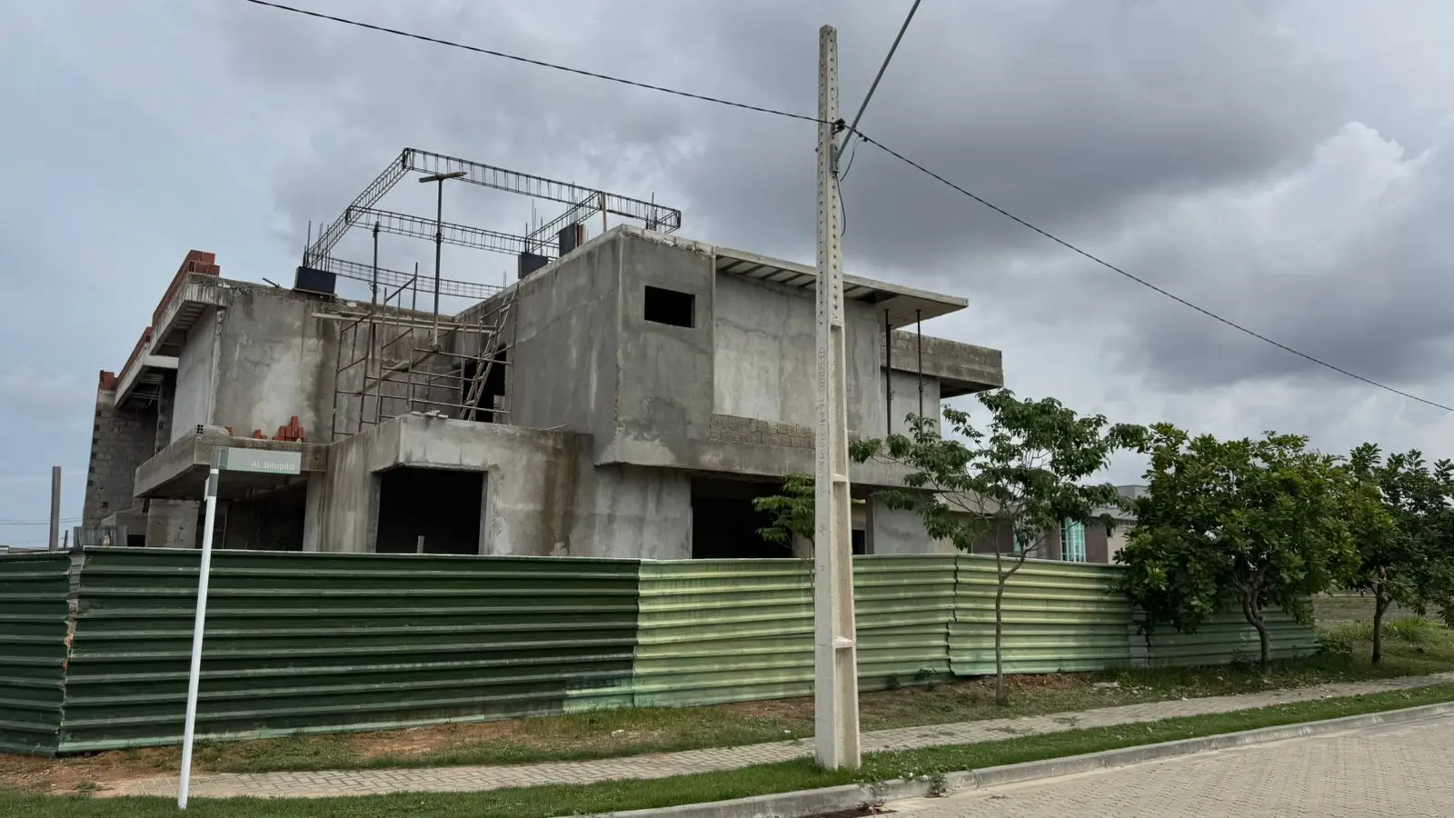 Foto de uma casa inacabada no Eusébio, na Região Metropolitana de Fortaleza