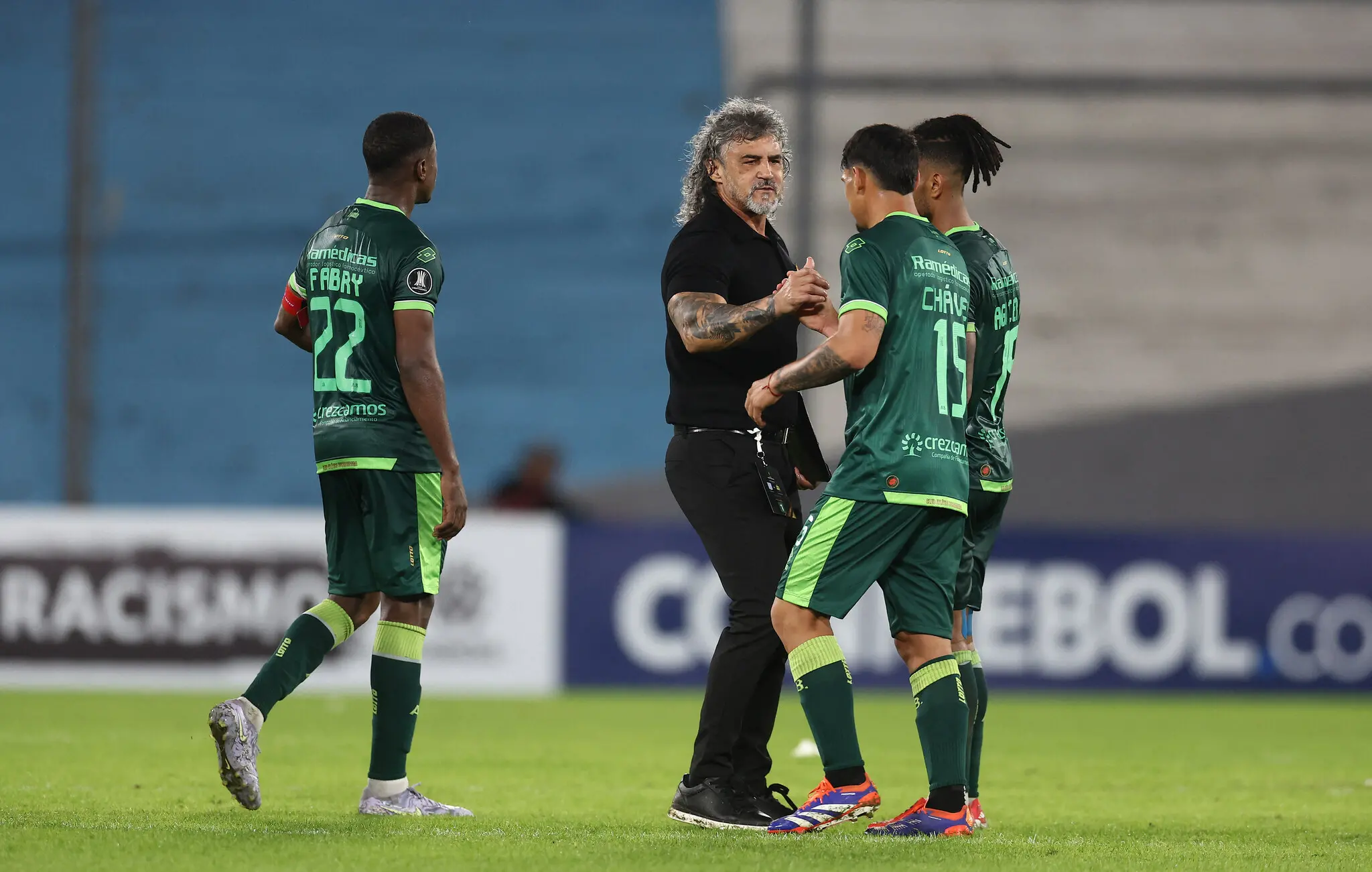Foto de Leonel Álvarez, técnico do Atlético Bucaramanga