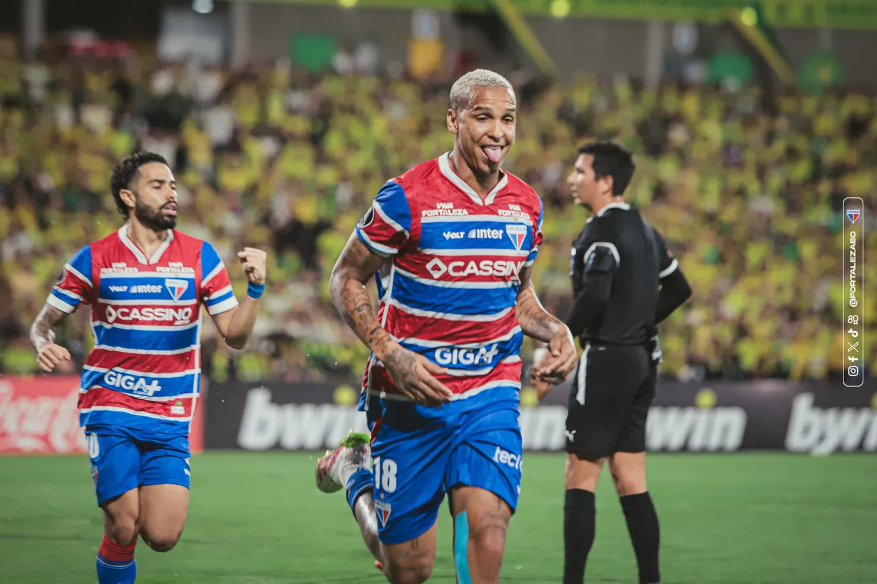 Deyverson marcou o gol do Fortaleza no 1º tempo em Bucaramanga pela Libertadores