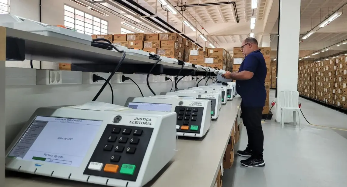 Urnas eletrônicas do TSE podem ser solicitadas por entidades públicas e privadas
