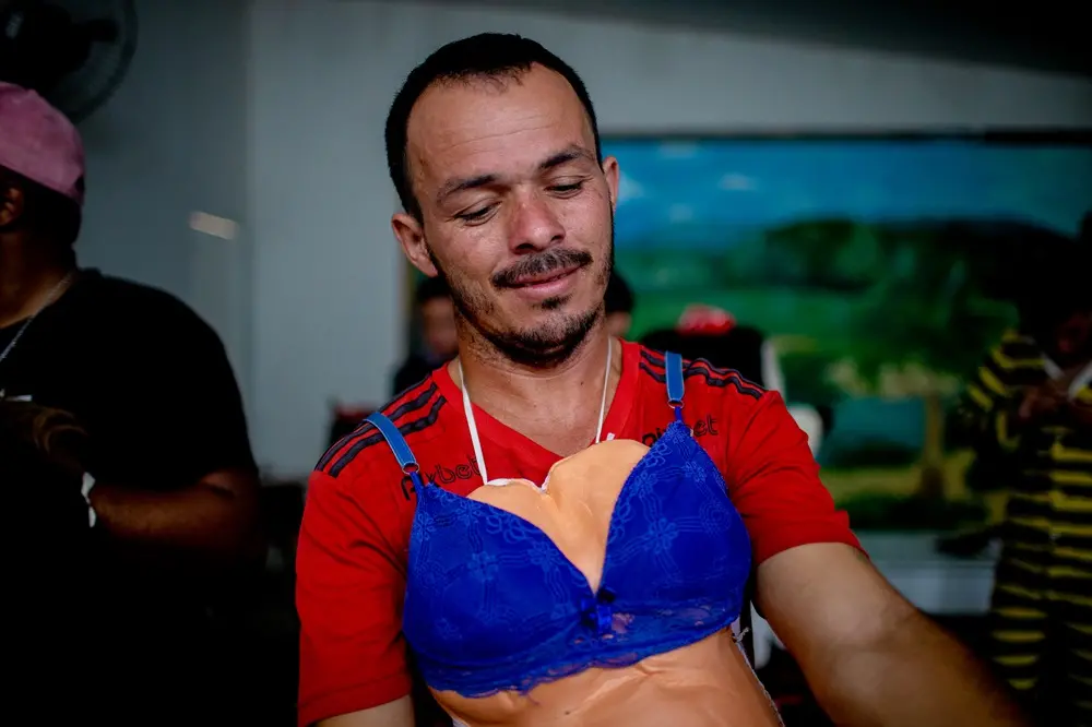 Paulo Alves de Sousa, o Teijin, careta de saboeiro tradição popular