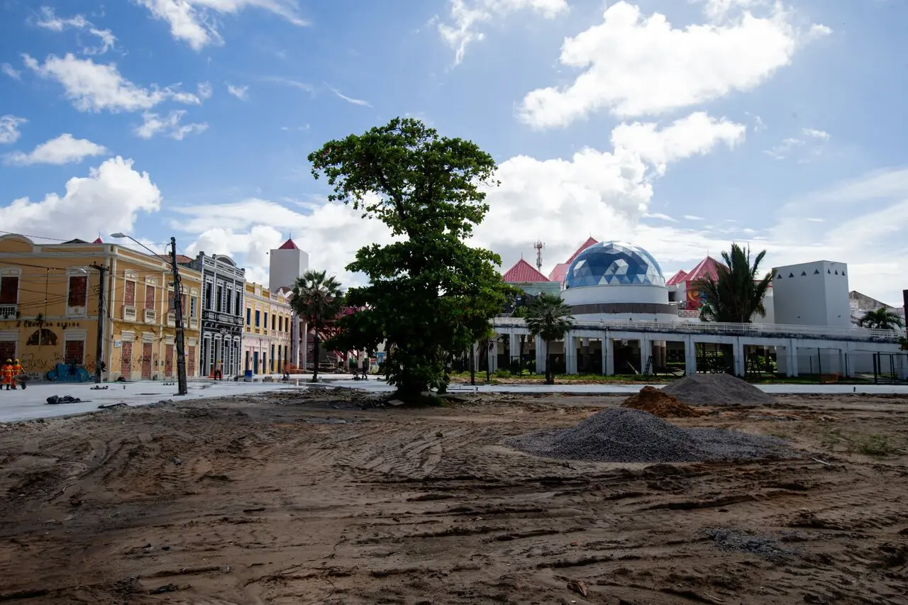 Obras foram retomadas e seguem em ritmo acelerado, segundo gestão