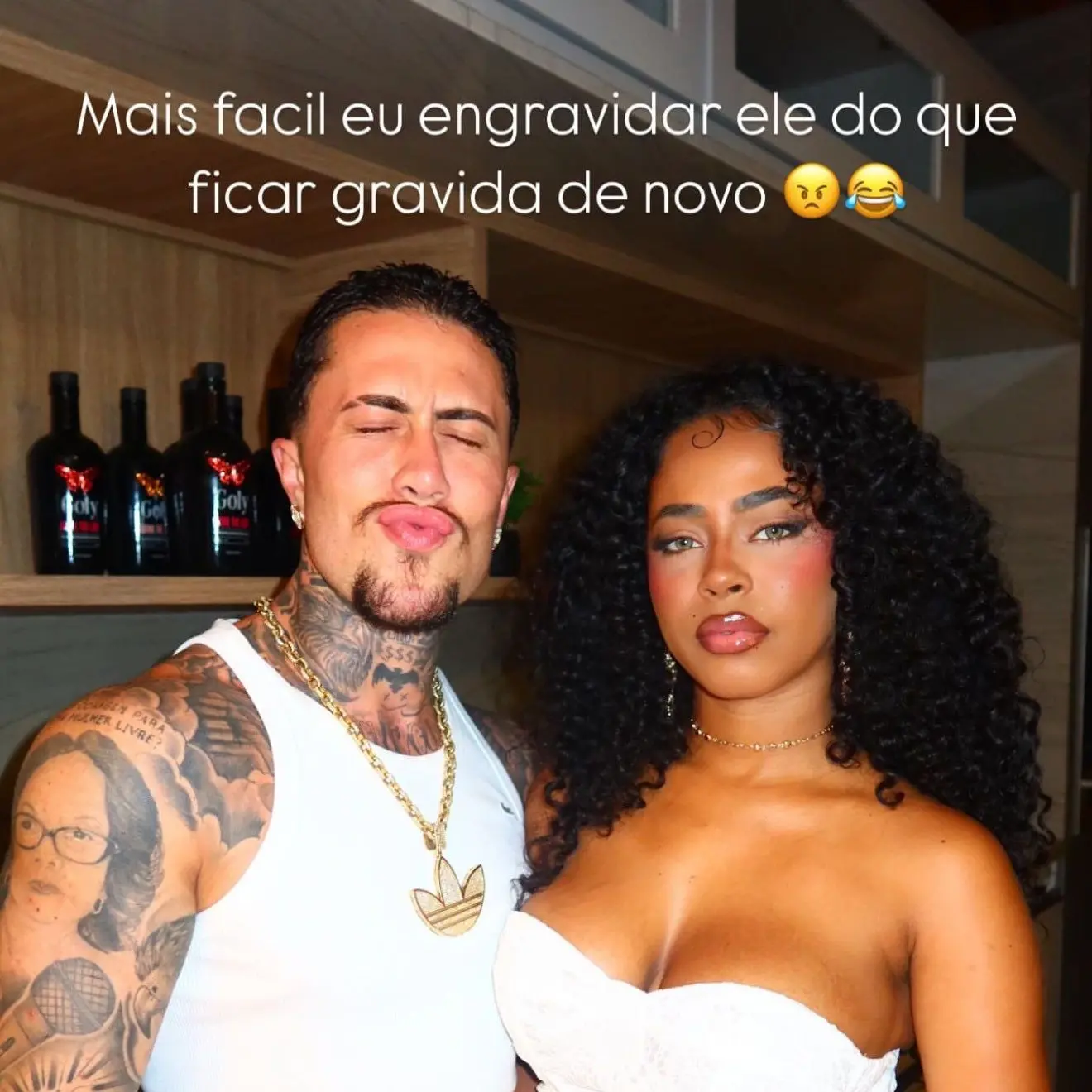 Lorena Maria, companheira de MC Daniel para matéria sobre suposta gravidez do segundo filho