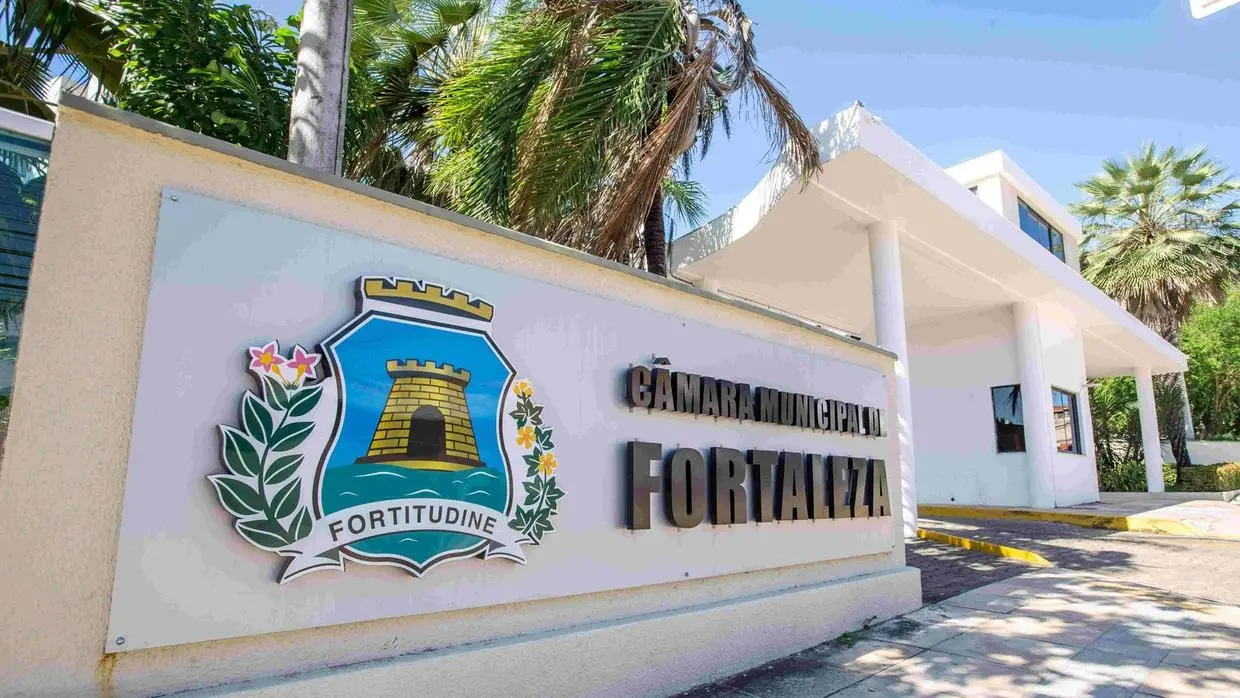 Fachada da Câmara Municipal de Fortaleza