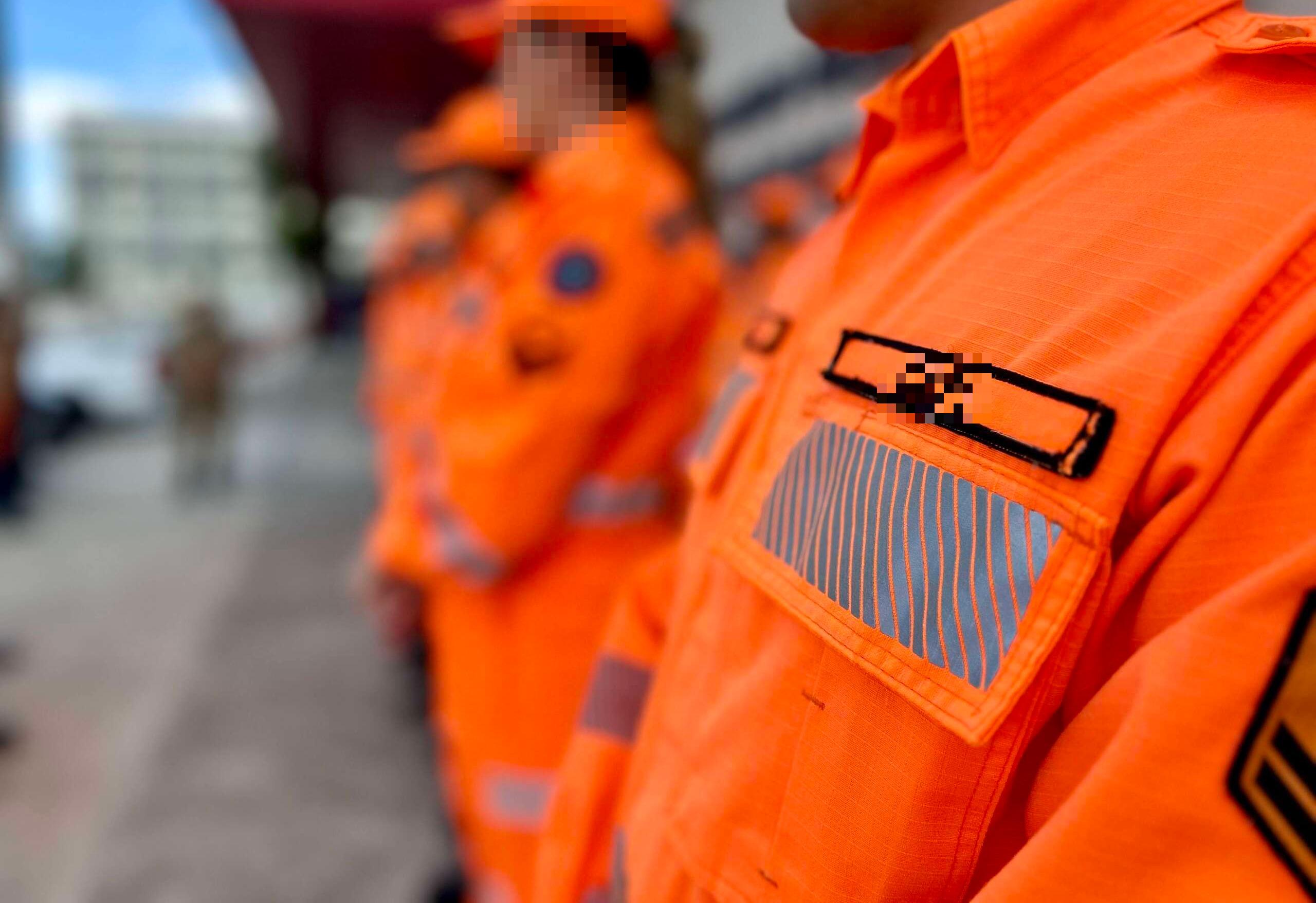 Foto ilustrativa de bombeiros militares do Ceará perfilados