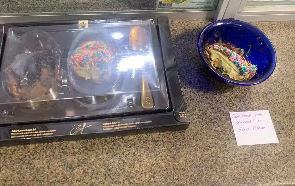 Foto de ovos de páscoa envenenados no Maranhão