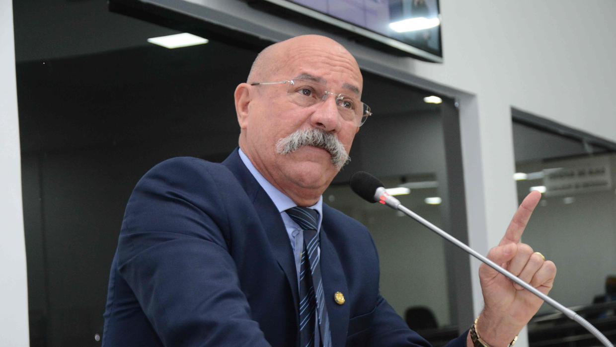 Na imagem, o vereador do PL, Inspetor Alberto