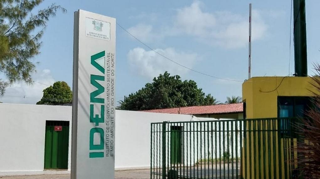 Imagem do IDEMA-RN, destacando a fachada e o letreiro principal.