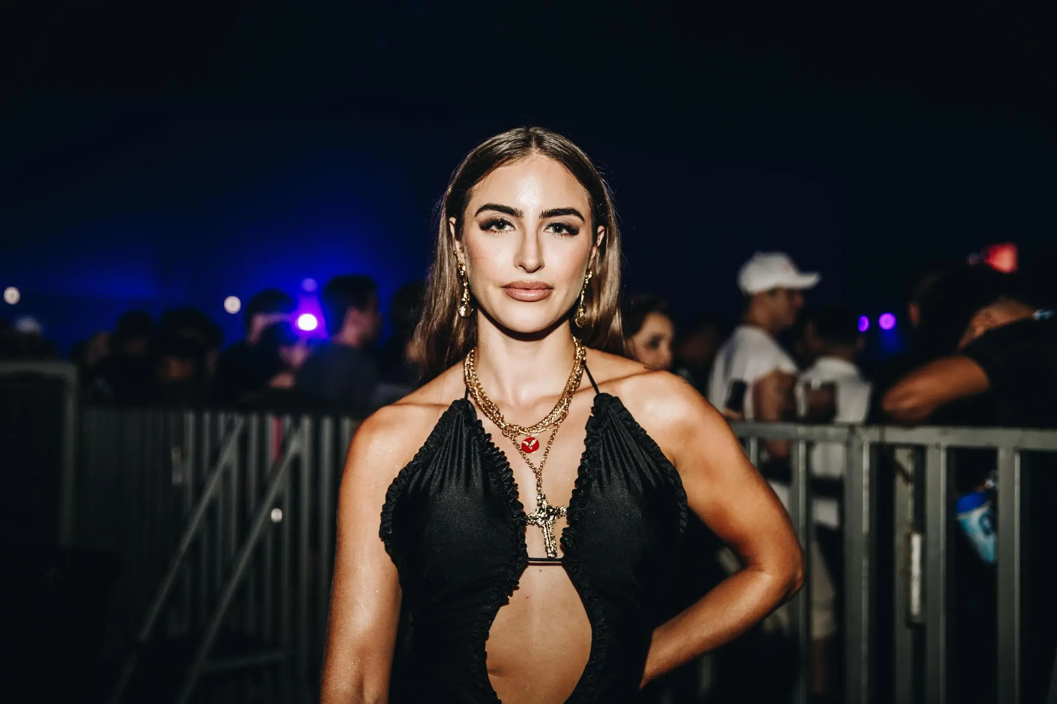 Empresária Clara Mendes, CEO e co-fundadora da 30Praum, em foto posada no Centro de Eventos do Ceará