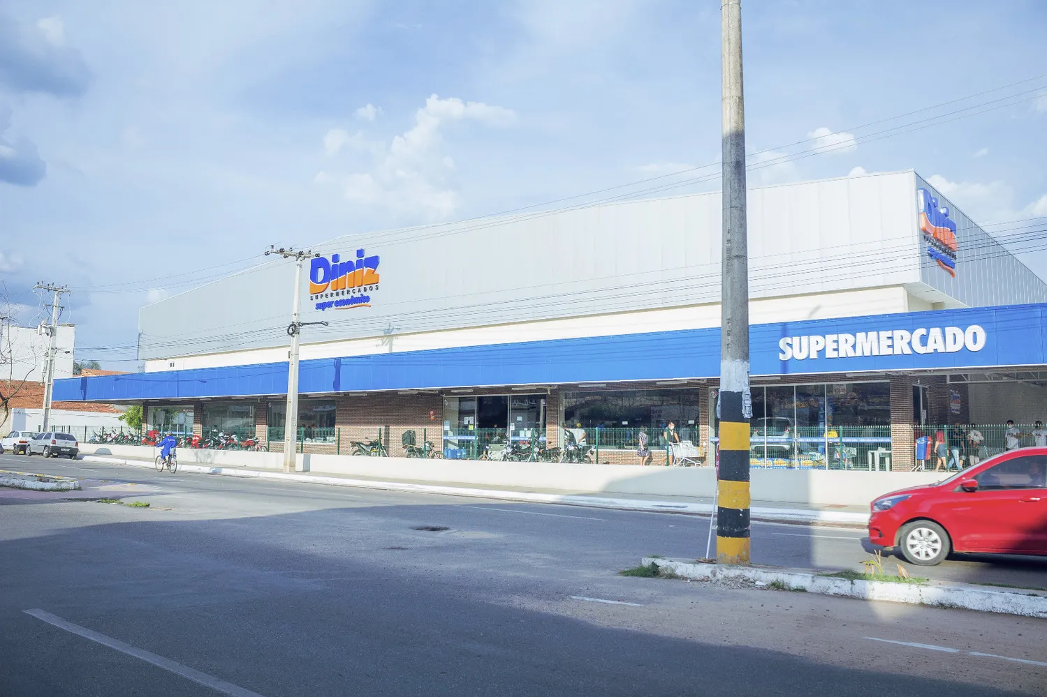 Diniz Supermercados mantém a sede em Juazeiro do Norte, que concentra a maioria de suas lojas