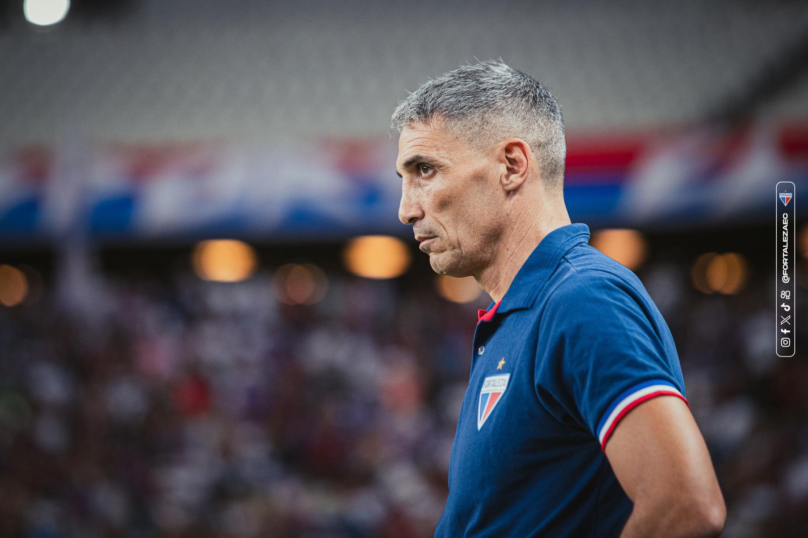 Juan Pablo Vojvoda em ação pelo Fortaleza