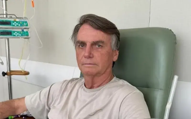 Jair Bolsonaro está internado desde 12 de abril