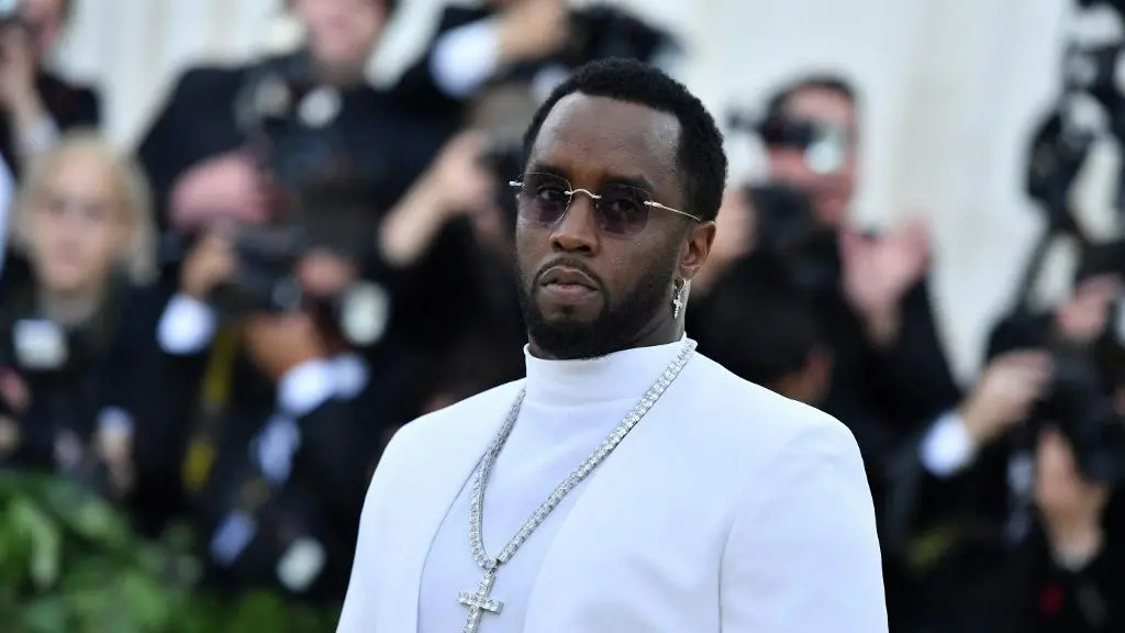 A imagem mostra o rapper e empresário Sean 