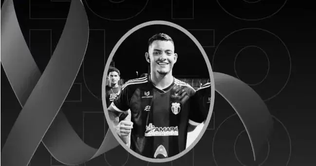 Wendel Cristian em foto de luto nas redes sociais