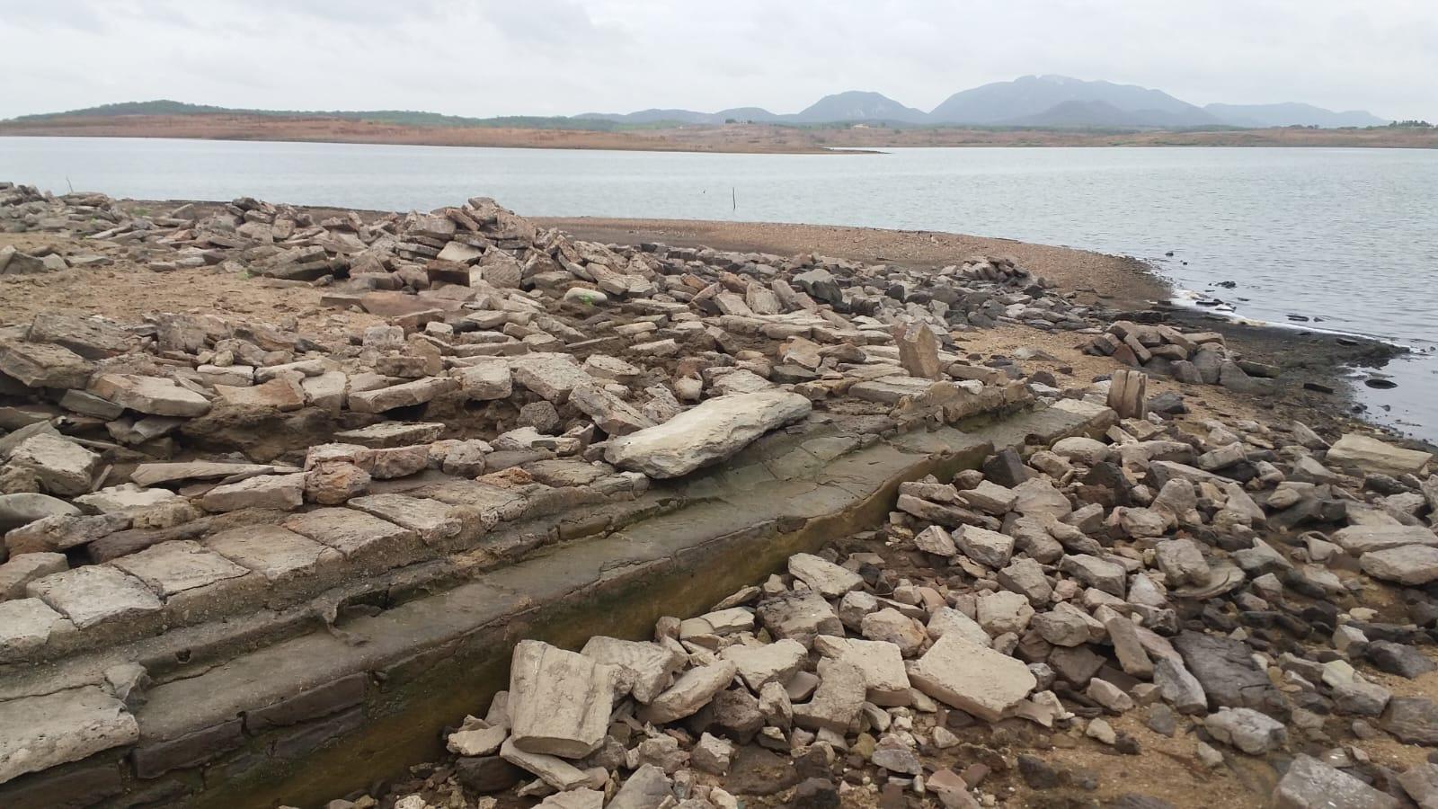 Ruínas da antiga vila Conceição do Buraco