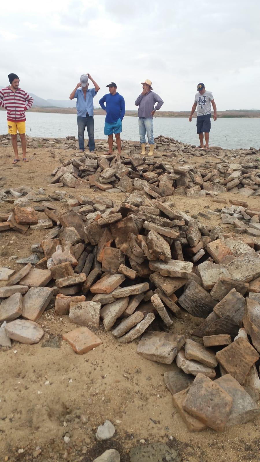 Ruínas da antiga vila Conceição do Buraco