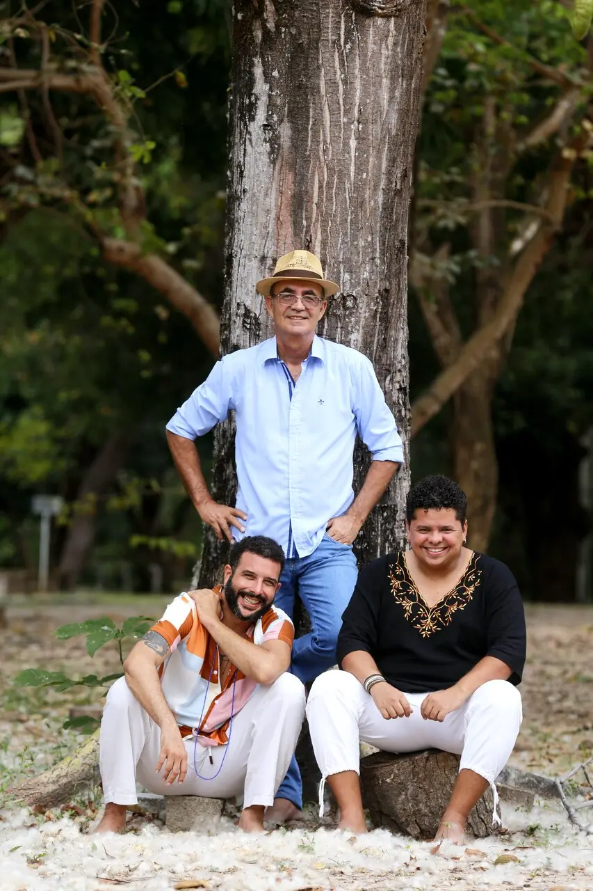 Trio de músicos cearenses faz show gratuito na Estação das Artes
