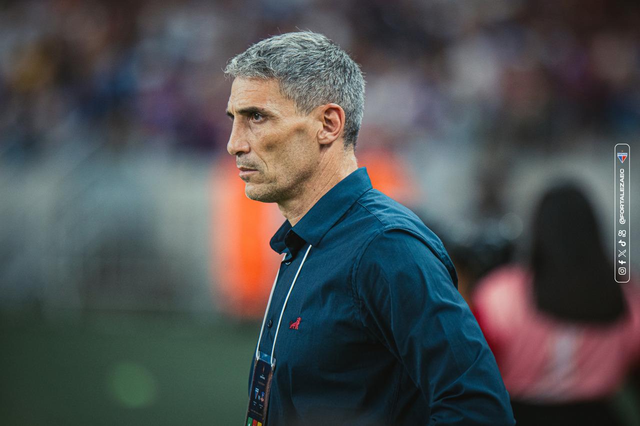 Vojvoda em ação pelo Fortaleza