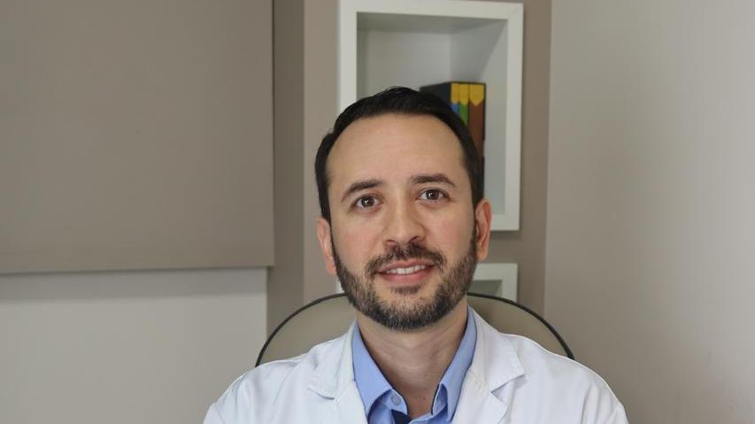 Urologista e Cirurgião Robótico