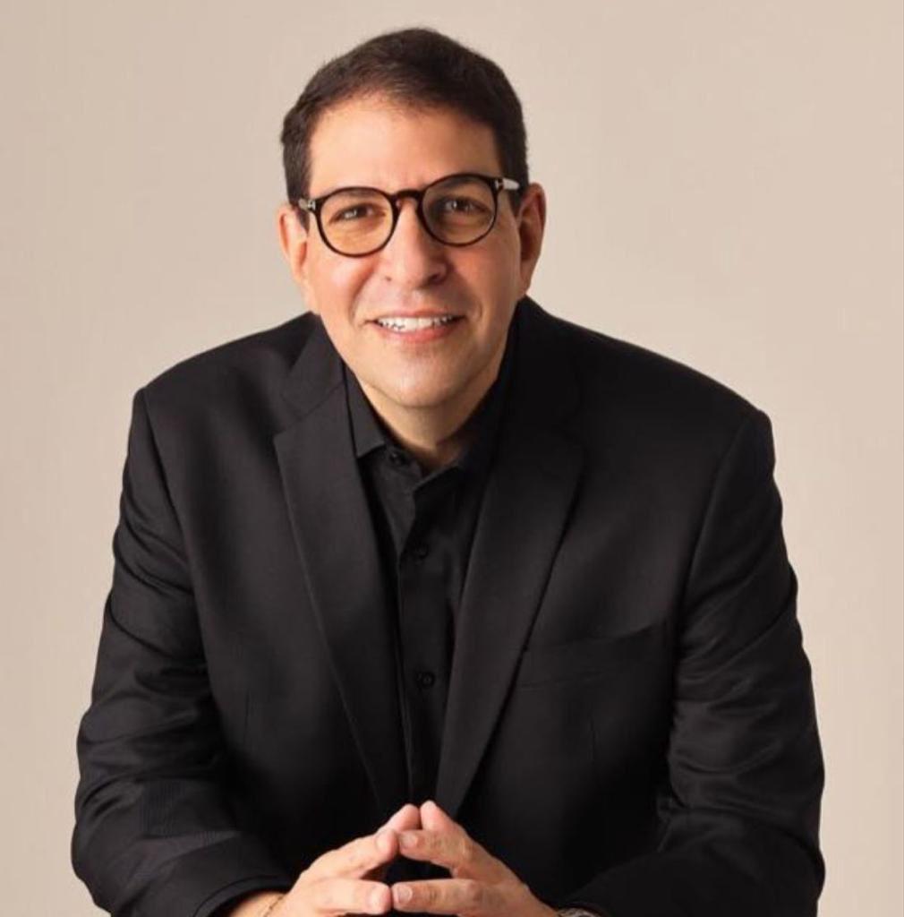 Álvaro Madeira Neto é médico