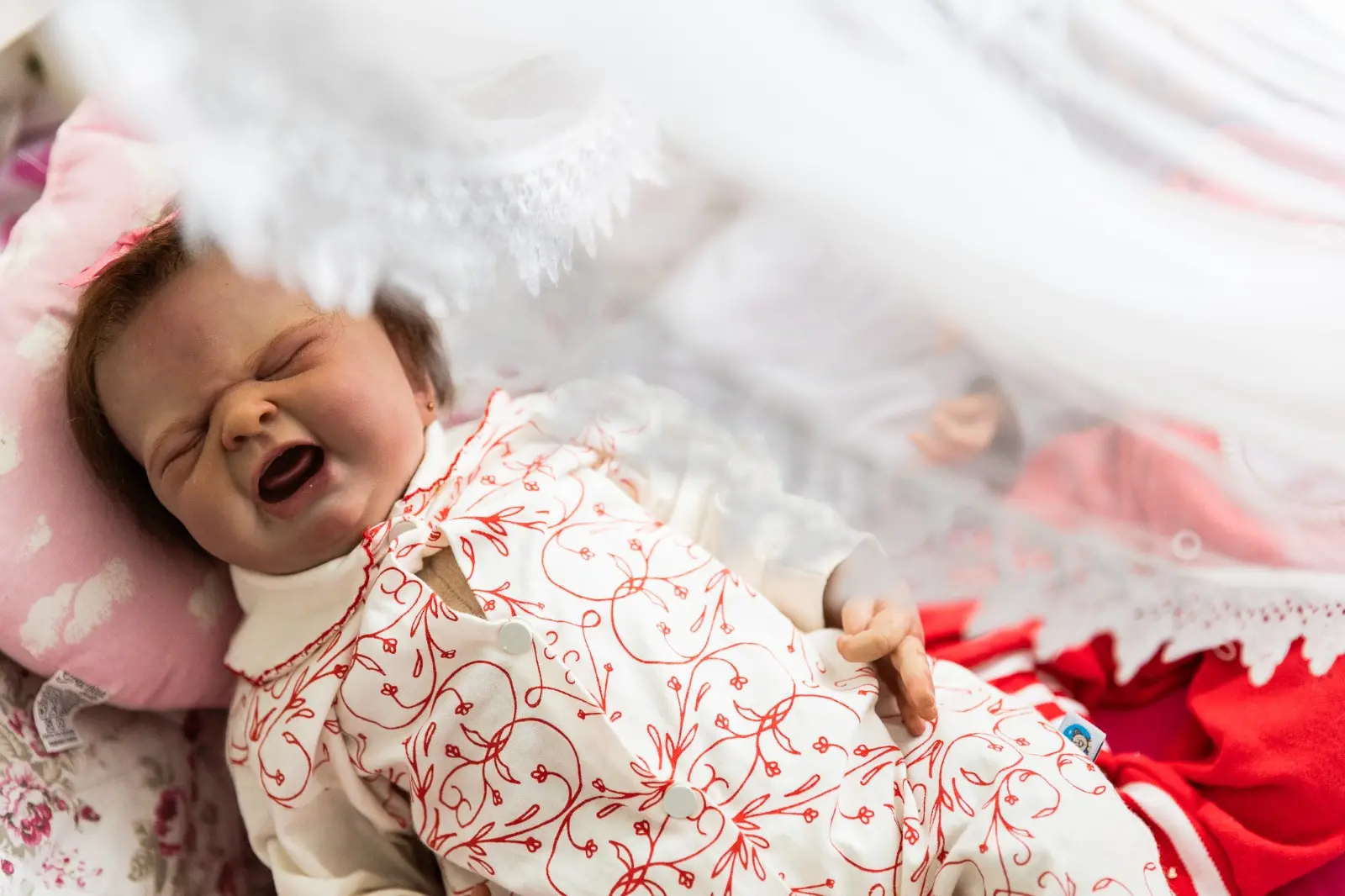 Alguns bonecos são feitos com base em emoções específicas, conta Carolina