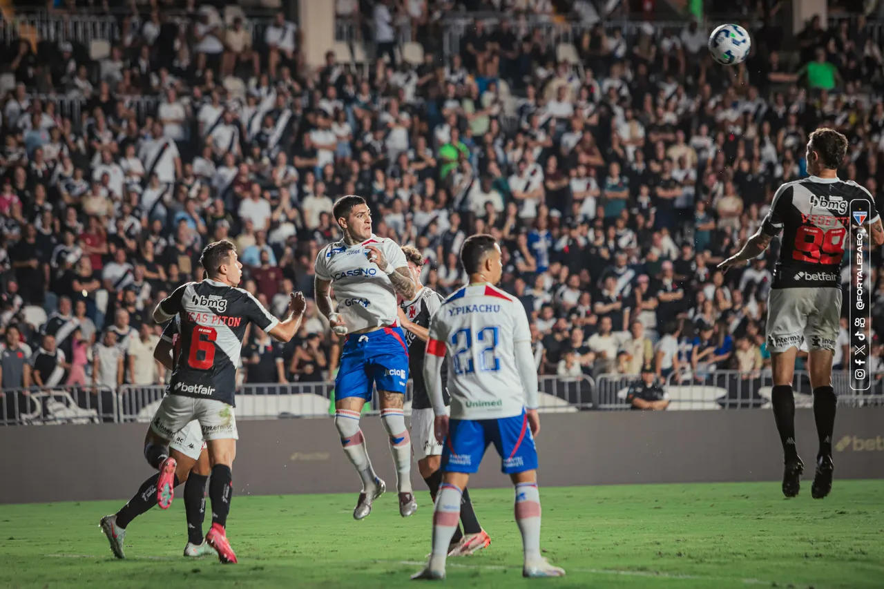 Fortaleza e Vasco vão se enfrentando pela Série A