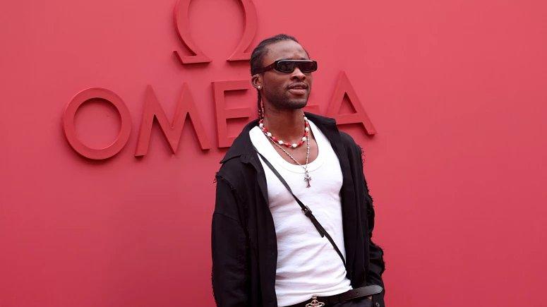 Francis Rapper Rapper francês Werenoi sofre parada cardíaca antes do show e morre aos ...