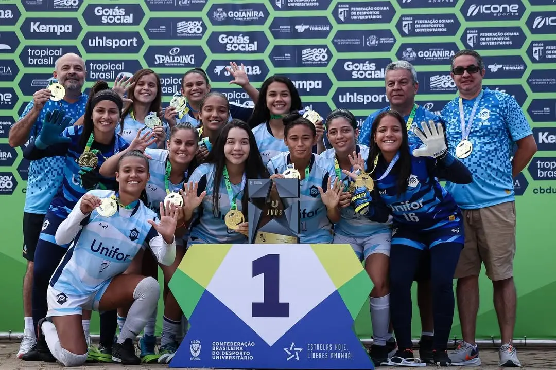 Foto da Unifor campeã