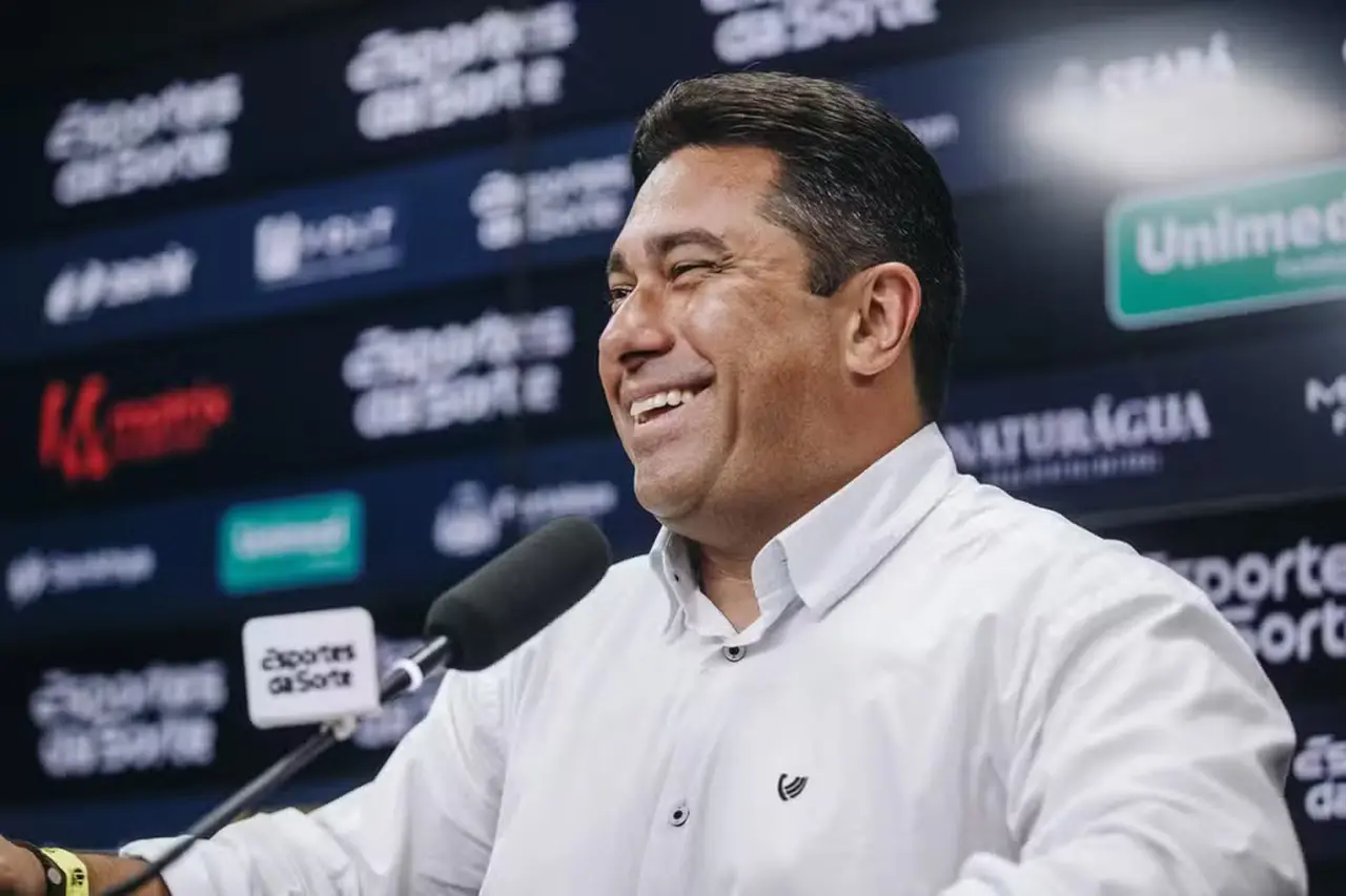 João Paulo Silva em ação pelo Ceará