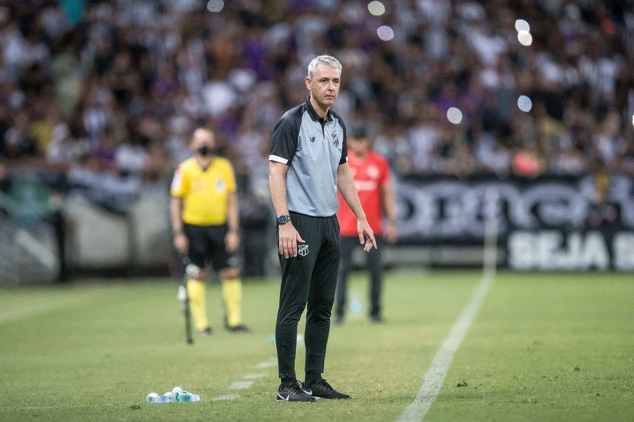 Foto de Tiago Nunes, ex-Ceará e novo técnico da LDU, que está nas oitavas da Libertadores