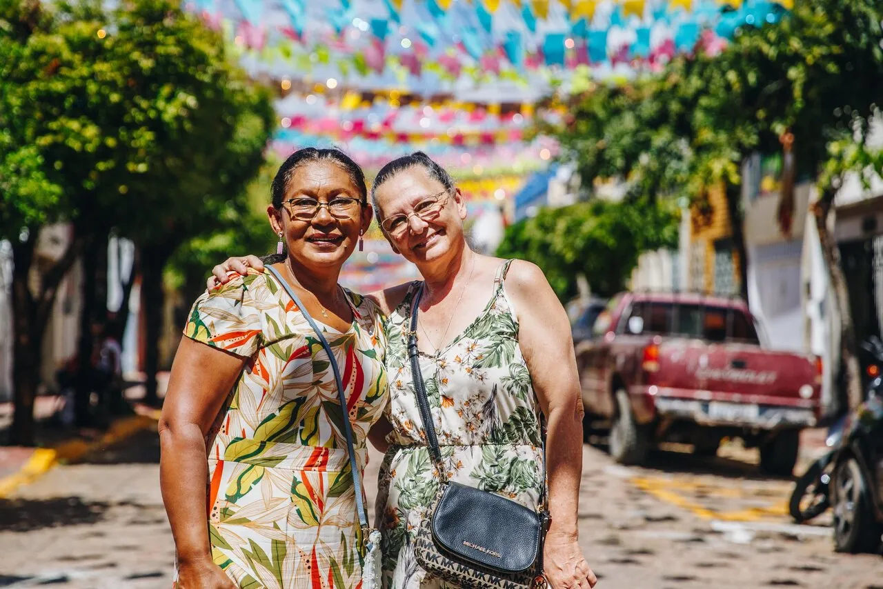 Graça e Márcia Marcondes, cunhadas, são entusiastas da cultura popular