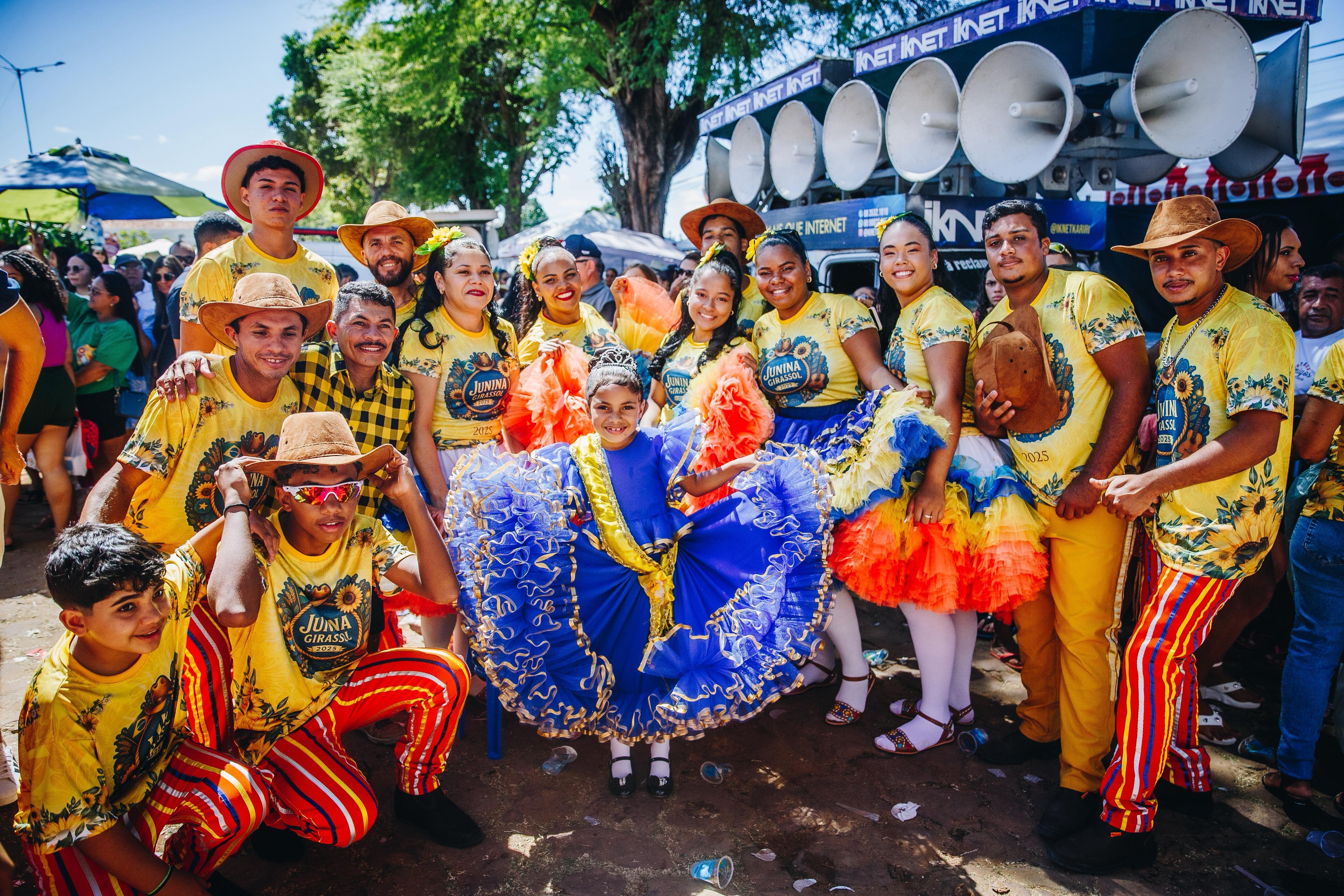 Quadrilha Junina Girassol