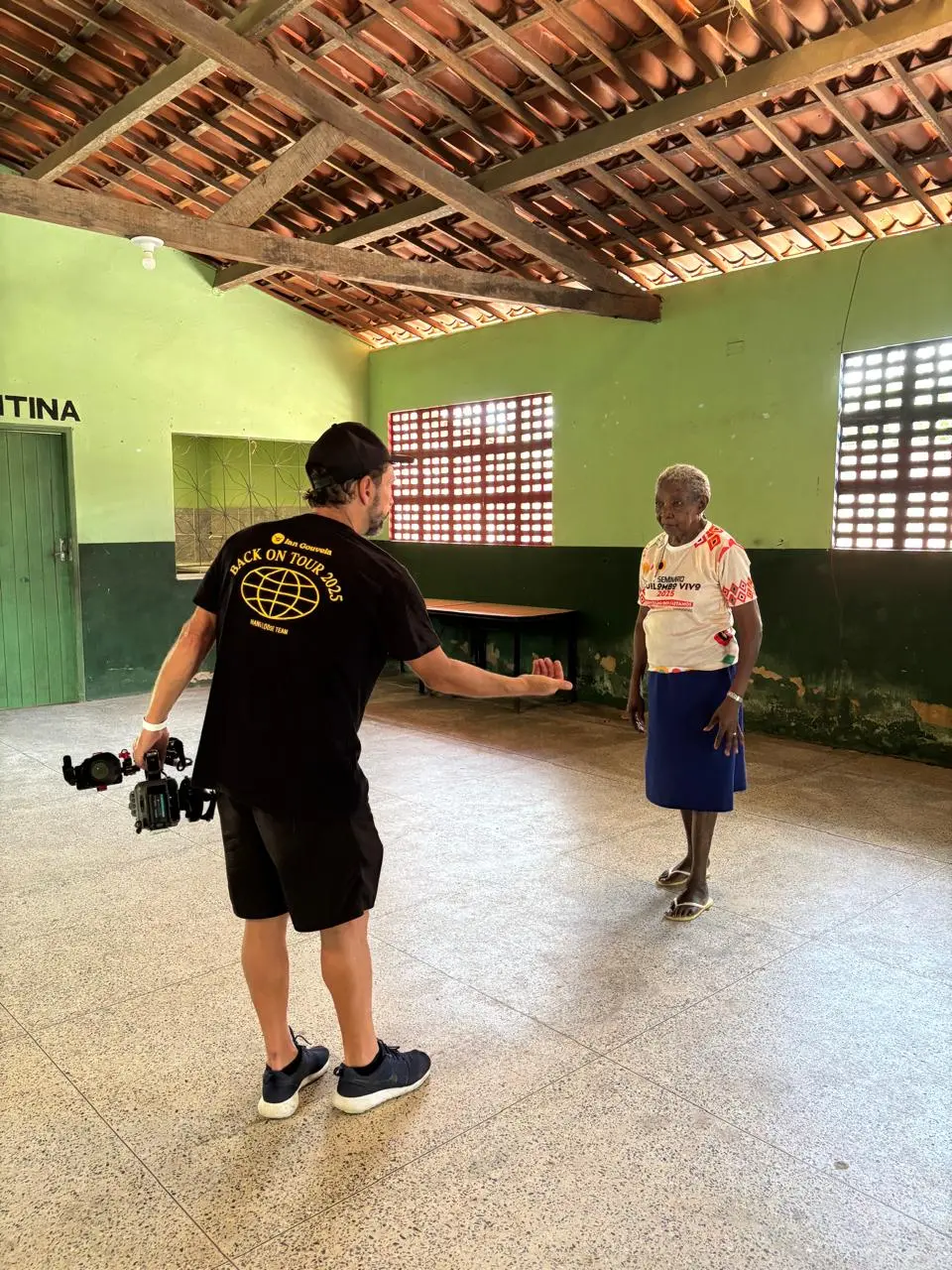 Bastidores de gravação do doc 'A Beleza Oculta no Poder Feminino'
