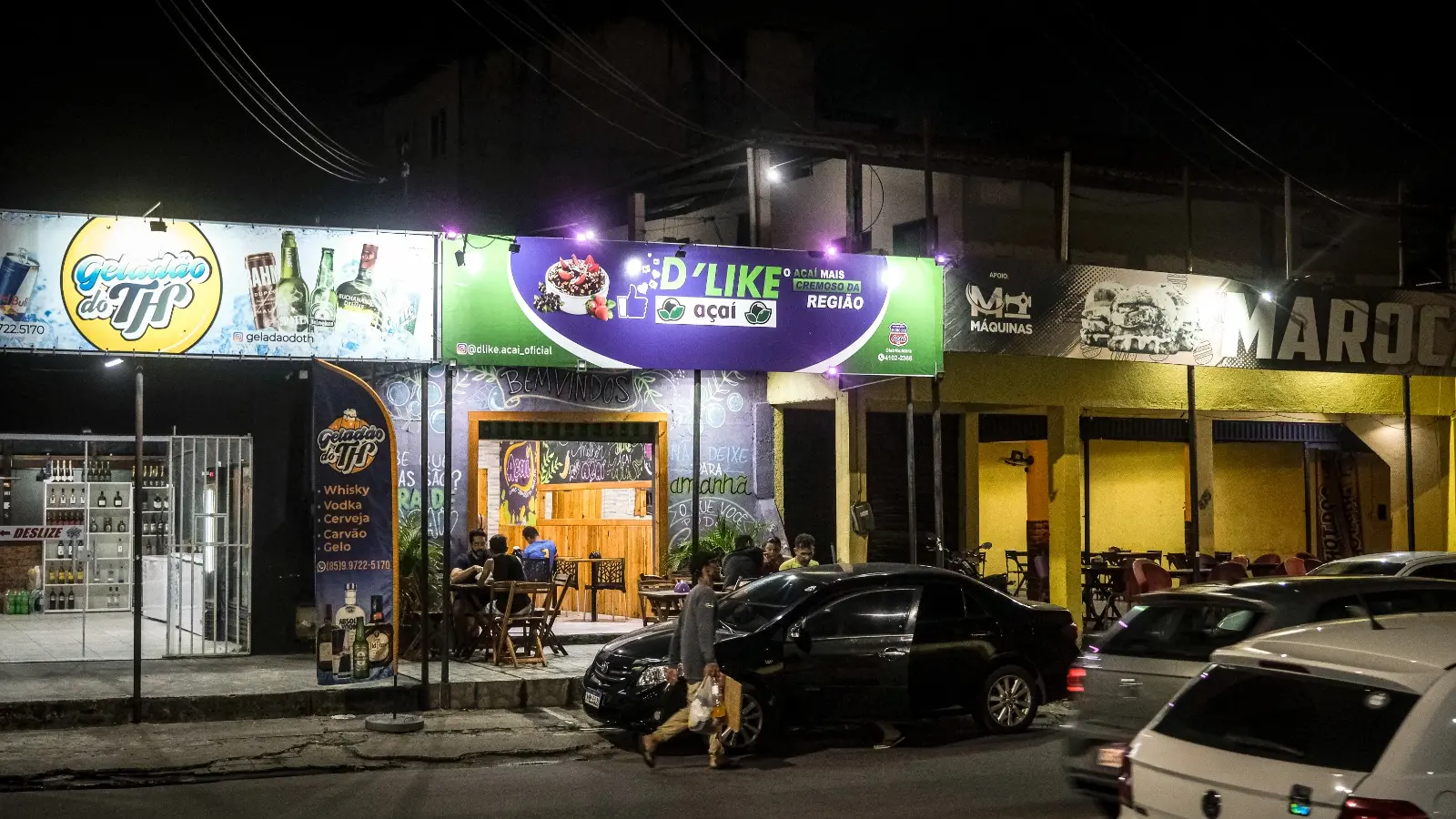 Empreendimentos gastronômicos na avenida Augusto dos Anjos