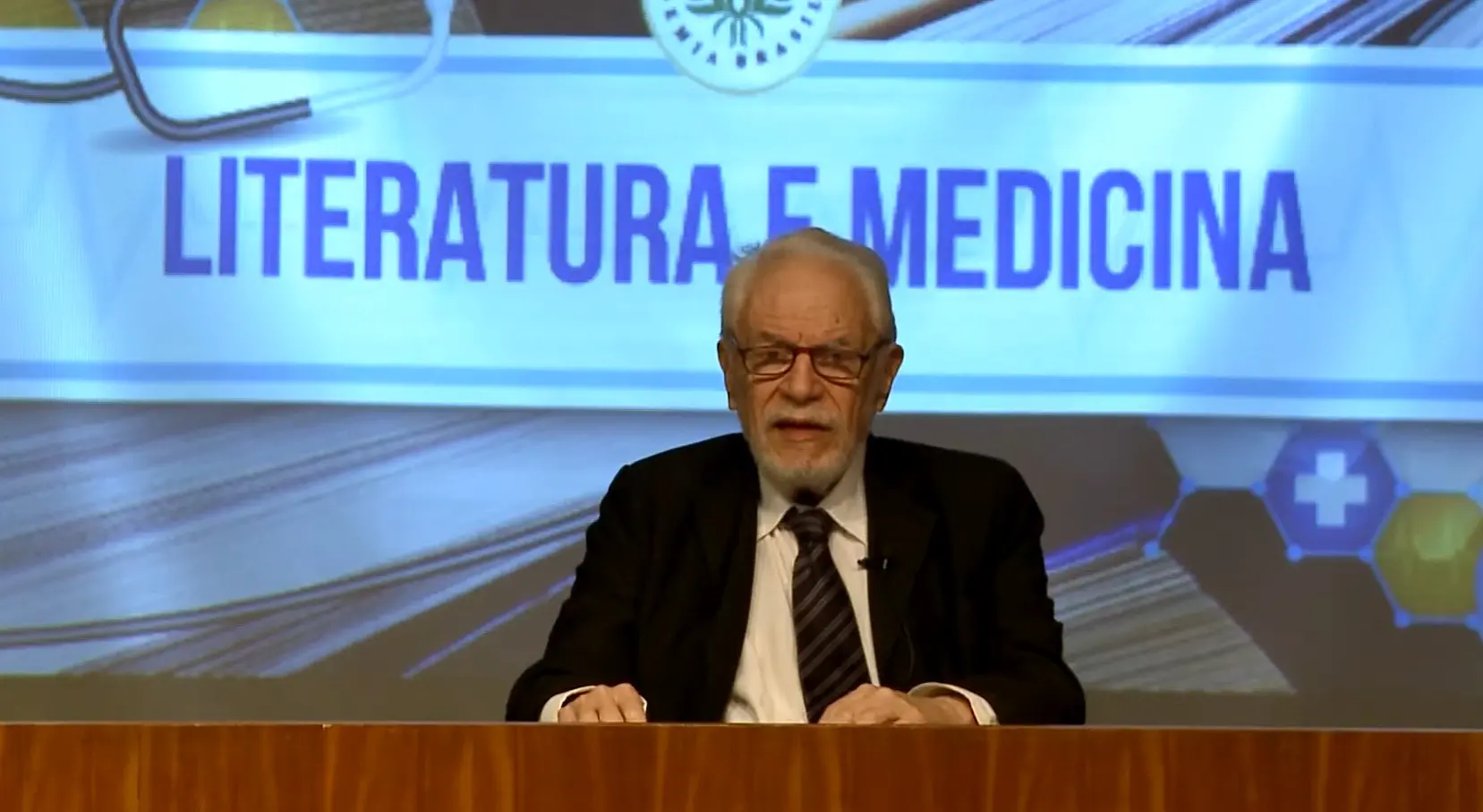 O velório de Cícero Sandroni será nesta quarta-feira (18), a partir das 10h, na sede da Academia Brasileira de Letras