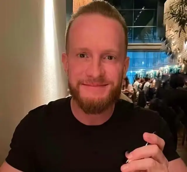 Leandro Luzzi era um patinador artístico, um dos mortos em acidente de balão em Santa Catarina-SC