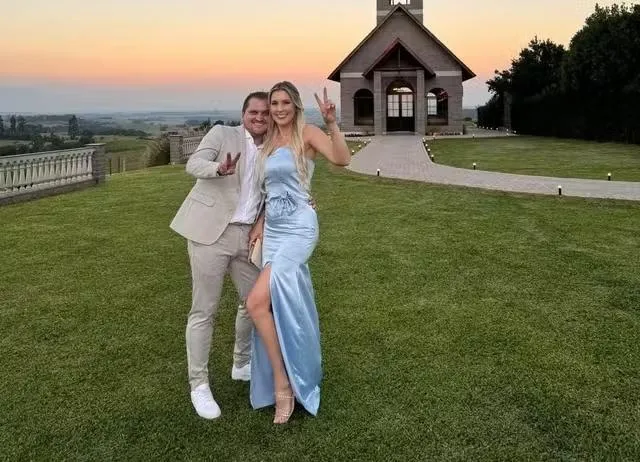 Fabio Luiz Izycki e Juliane Jacinta Sawicki