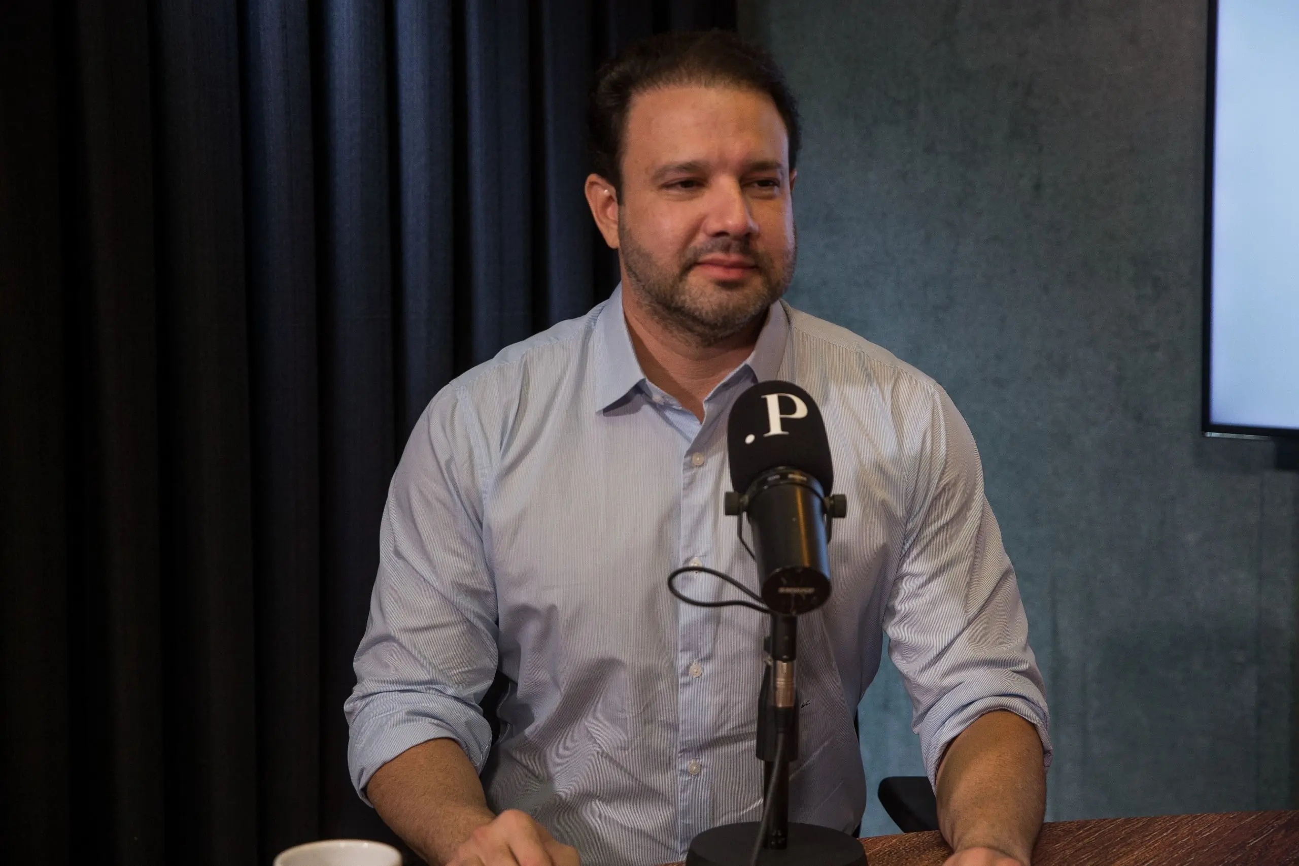 Leo Couto durante a live do PontoPoder