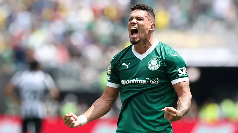 Foto de Paulinho, atacante do Palmeiras