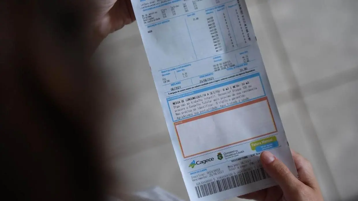 Conta de água da Cagece. Imagem usada em matéria sobre falta de água e direito do consumidor