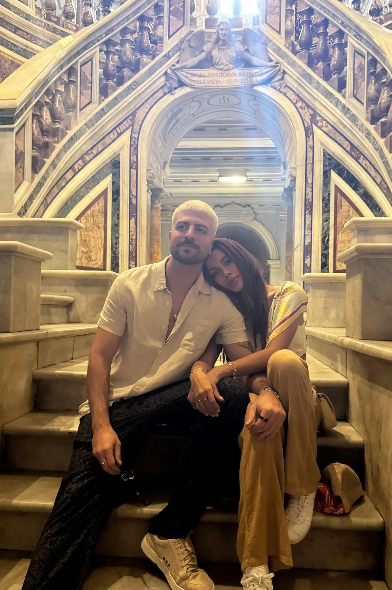 Imagem de Anitta e seu namorado, Ian Bortolanza, publicada nas redes sociais