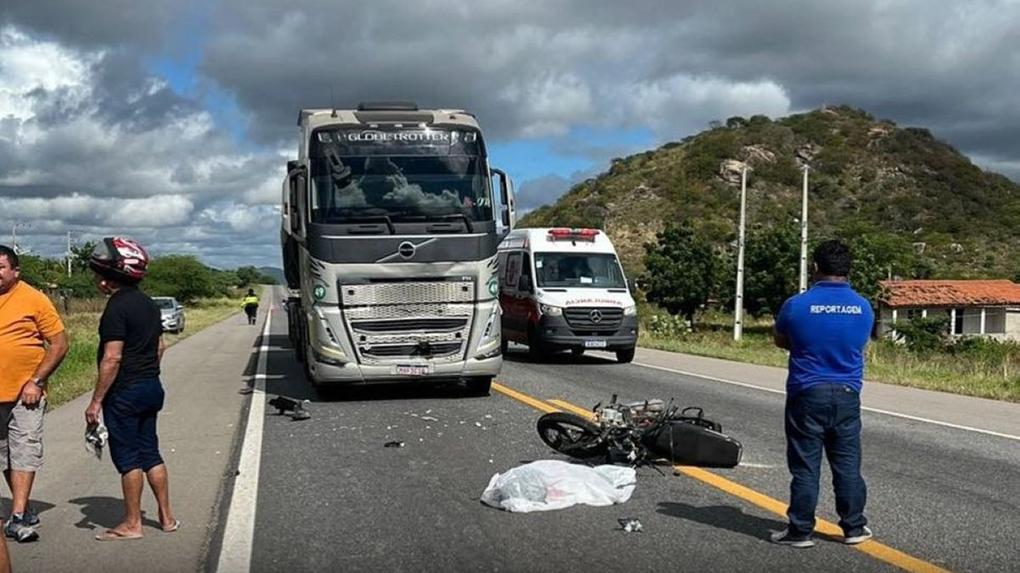 Foto de acidente em Itapajé onde repórter descobriu que seu irmão era vítima de acidente fatal que ele saiu para cobrir