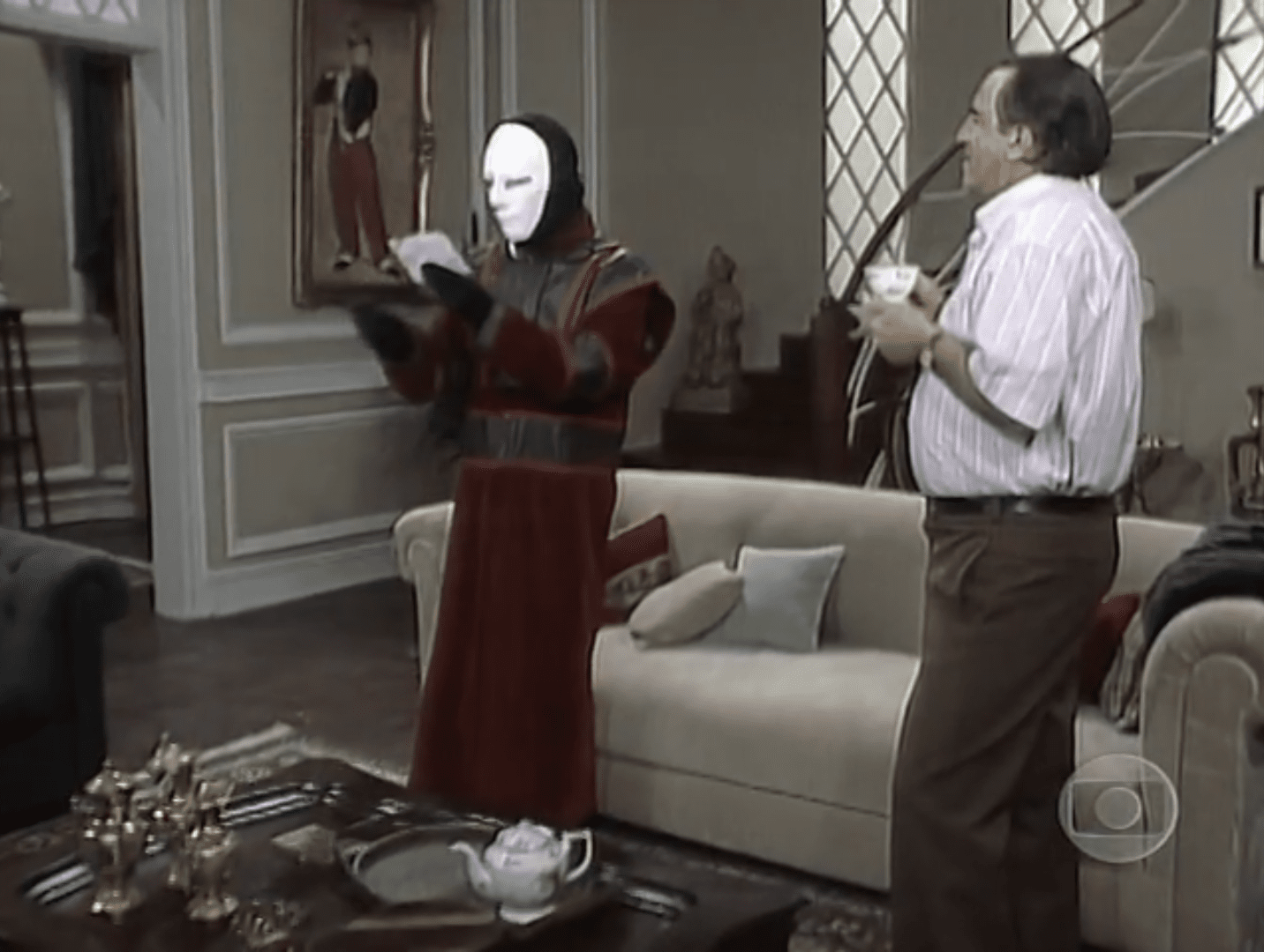 Adonai, o mascarado, em cena na novela 'A Viagem'