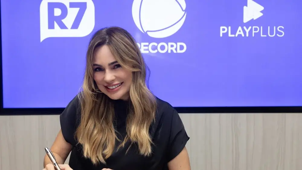 Imagem da notícia Rachel Sheherazade retorna à Record para apresentar novo programa na emissora