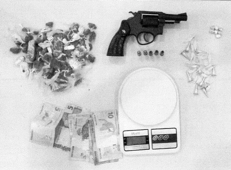 apreensao drogas prisao lagamar arma suspeito solto audiencia de custodia